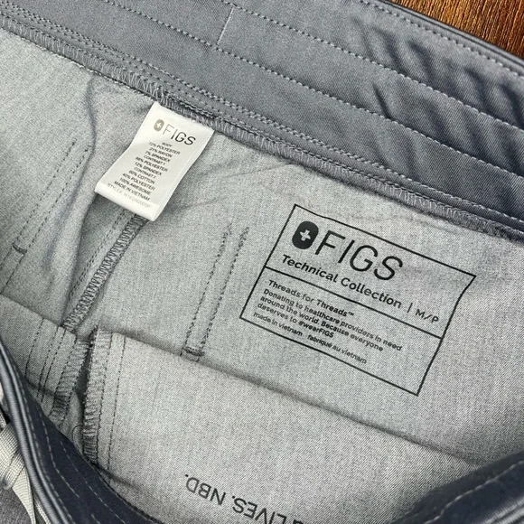 Figs High Waisted Zamora Joggers Scrub Pants - M - Picture 6 of 6